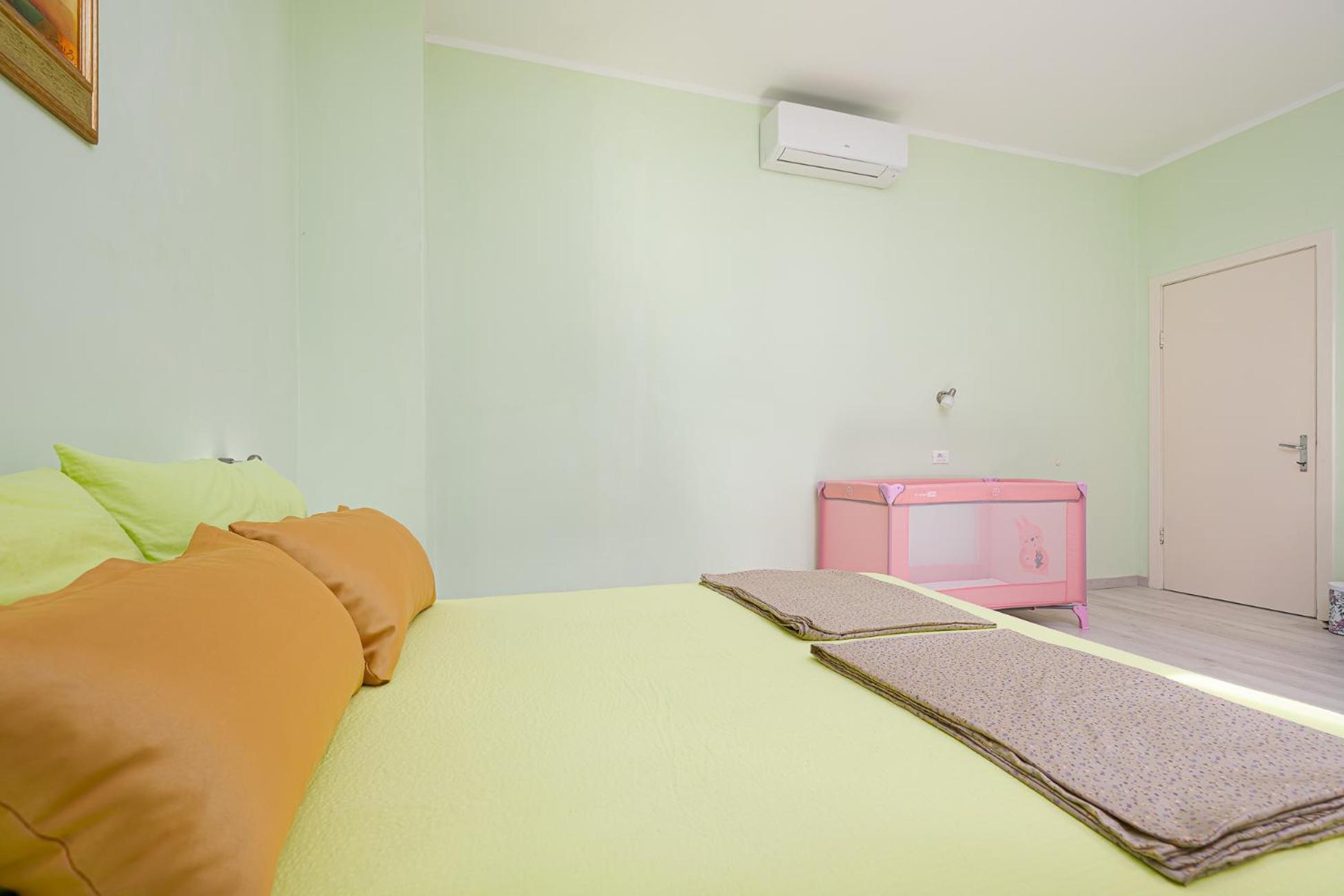 Valnea - For Five People In The Center Of * Porec