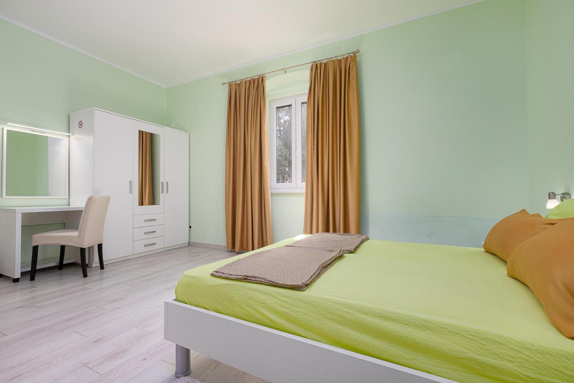 Valnea - For Five People In The Center Of Porec